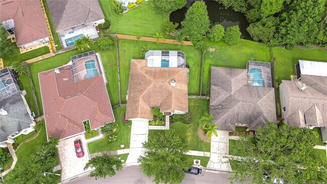 Foto del edificio - 9813 Woodbay Dr