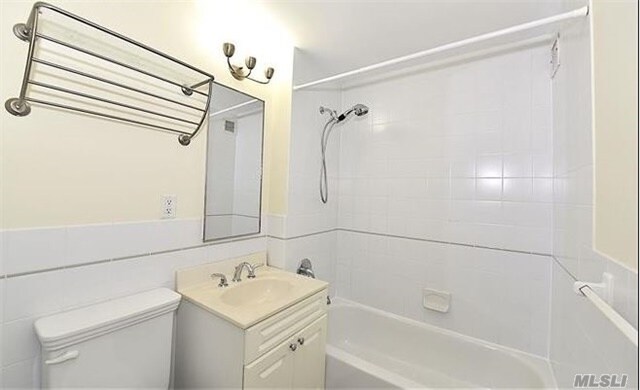 Building Photo - 41-02 Queens Blvd