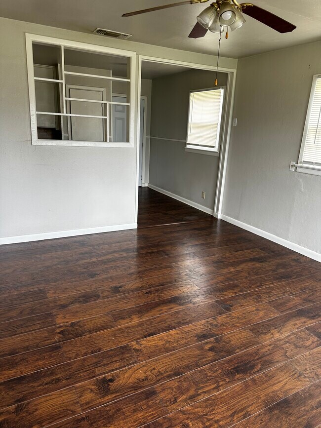 Foto del edificio - 1515 Dallas St