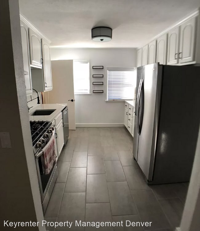 Building Photo - 3 br, 1 bath House - 1705 S Pennsylvania St