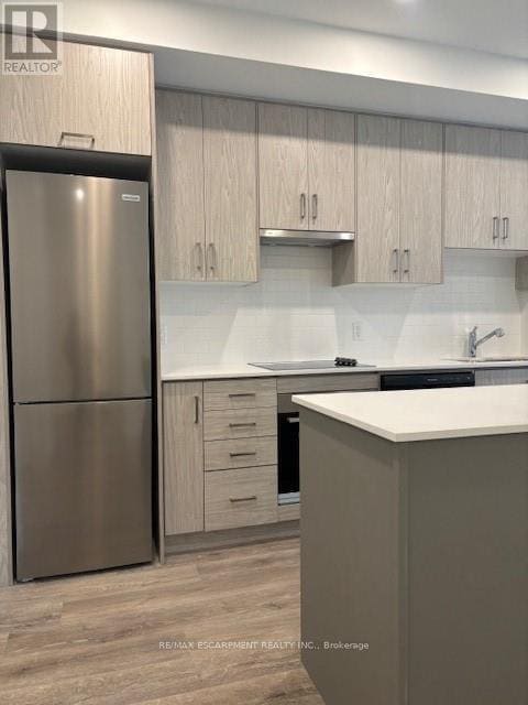 Photo du bâtiment - 461 Green Rd