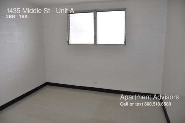 Building Photo - 1435 Middle St