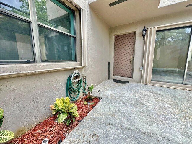 Building Photo - 12307 NW 13th Ct