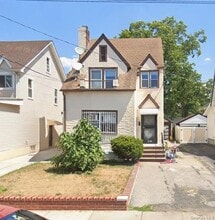 Building Photo - 85-15 151st St