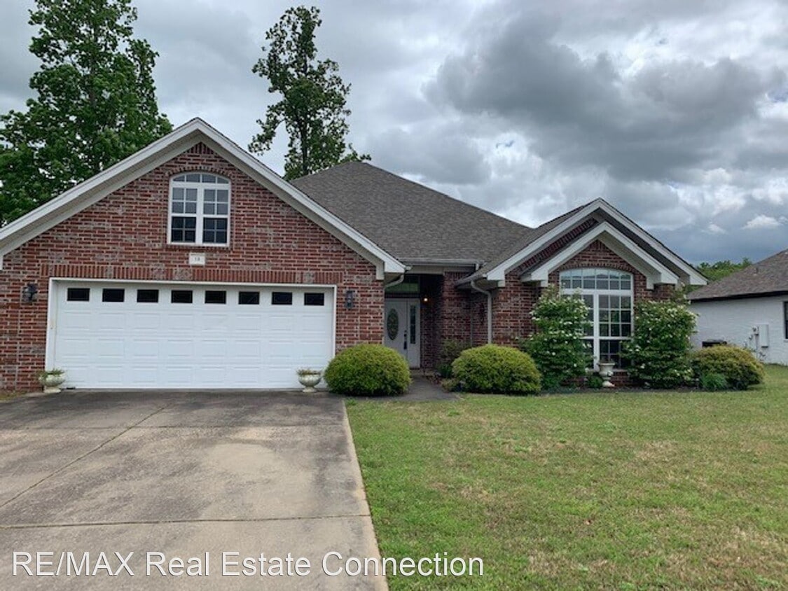 13 Lakeview Ln, Cabot, AR 72023 House for Rent in Cabot, AR