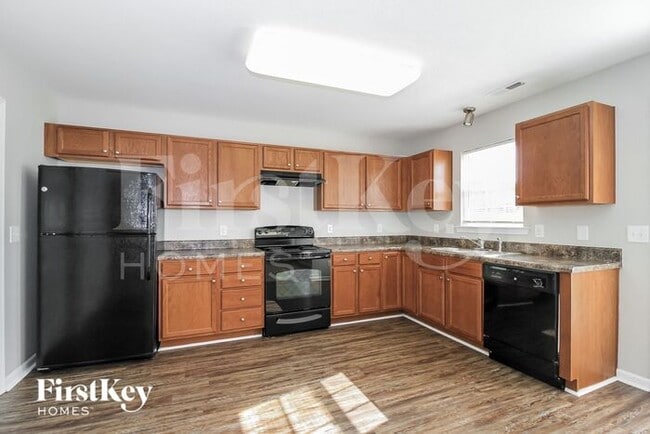 Building Photo - 4010 Shallowcreek Ct