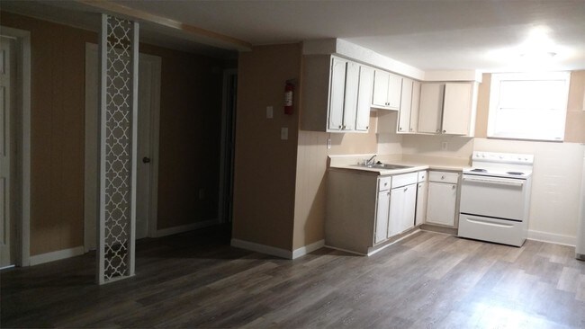 Building Photo - 131 Holston Ct