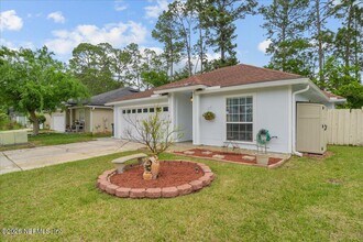 Building Photo - 11179 Bentley Trace Ln E
