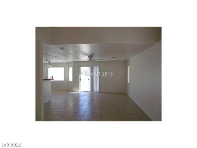 Building Photo - 1101 Cliffbrook Hedge Ave