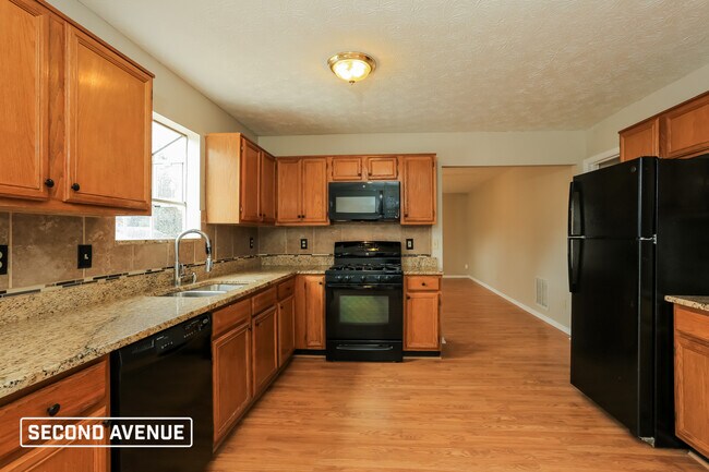 Building Photo - 5297 Bridgewater Tce