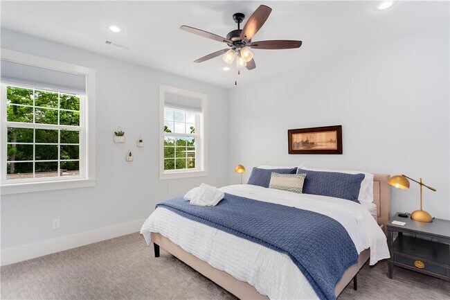 Foto del edificio - 313 NW A St