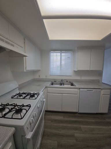Foto del edificio - 3400 15th St W
