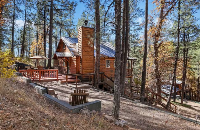 Building Photo - 243 S Jay Bird Ln