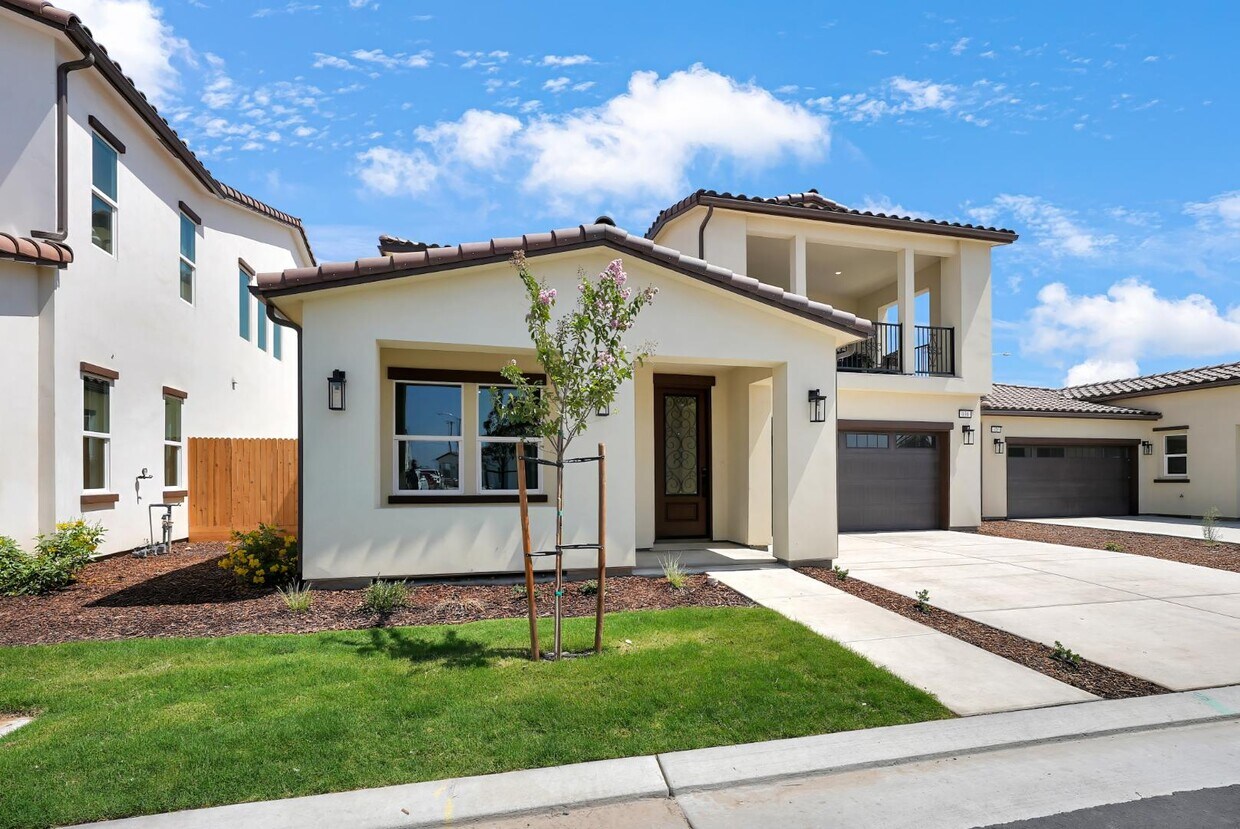 Foto principal - 168 N Falcon Ave