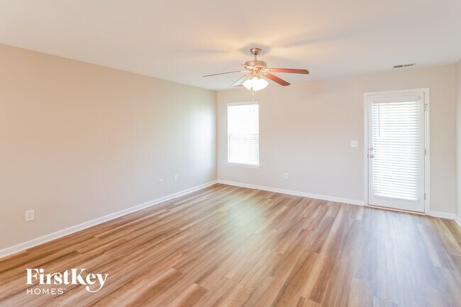 Foto del edificio - 8281 Little Sydneys Way