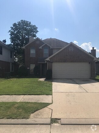 Front of home - 12007 Diane Ln