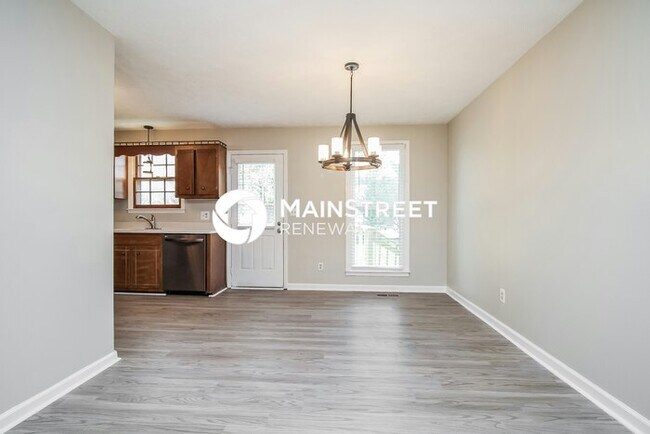 Foto del edificio - 3 Bedroom Pet-Friendly Home in Smyrna, TN with Main Street Renewal