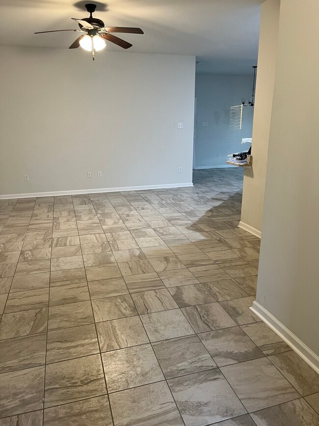 Building Photo - 48266 Labonte Ln