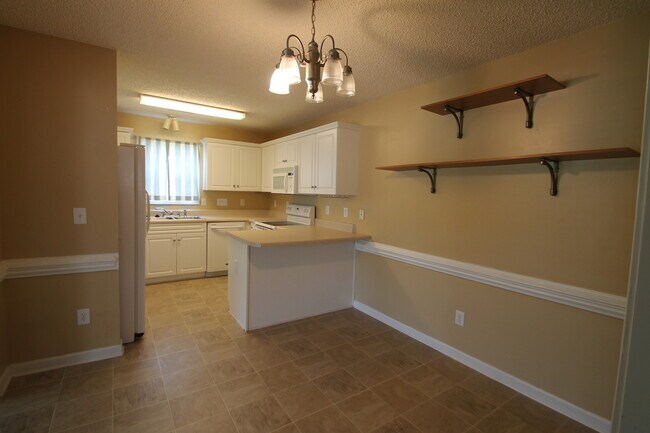 Building Photo - Exclusively Offered by Muse Realty, LLC