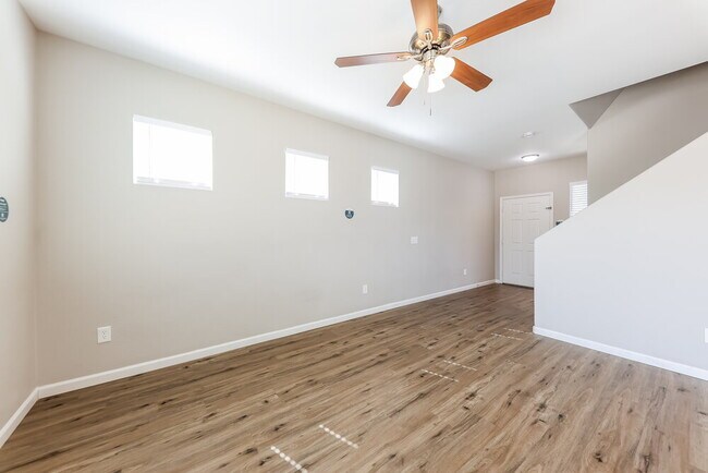 Building Photo - 1301 S 121st Dr