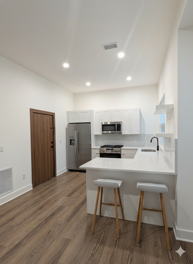 Building Photo - The Ayla