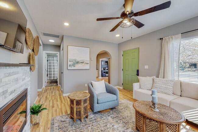 Foto del edificio - 2841 Truman St NE