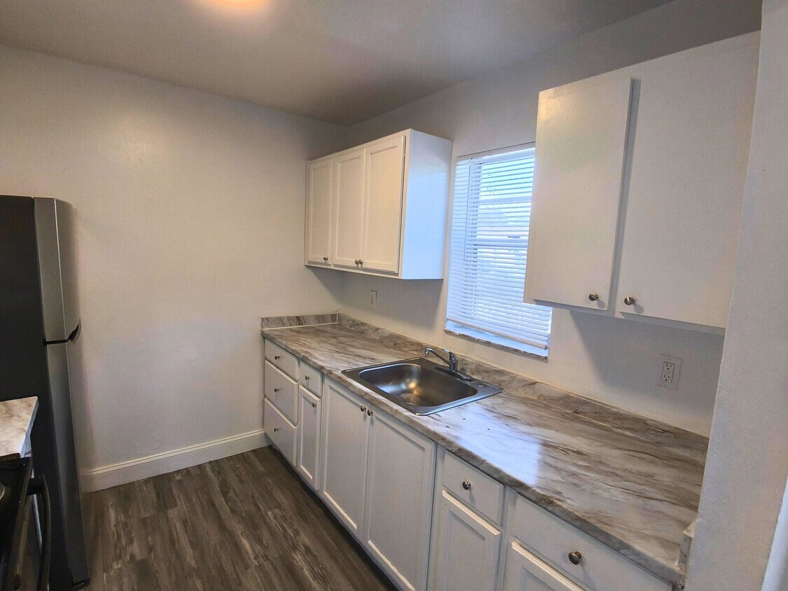 Photo - 4553 Gulfstream Rd (Lake Worth Beach, FL)