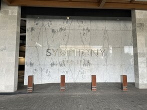 Building Photo - 888 Kapiolani Blvd