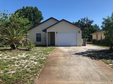 Foto principal - 431 14th Pl SW