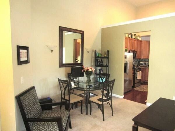Dining - 5307 Wyndholme Cir