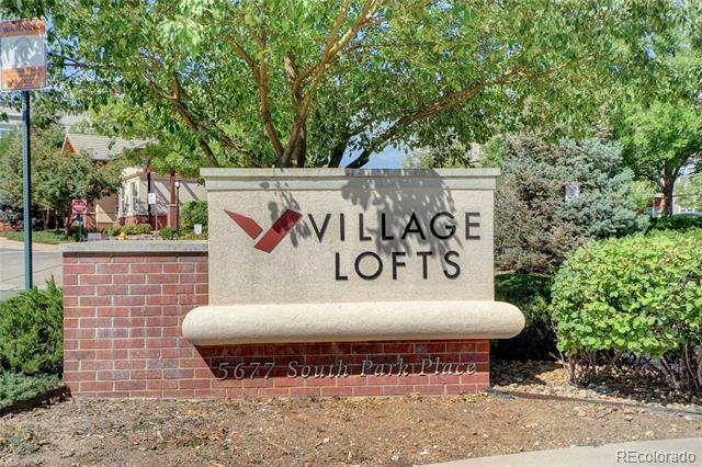 Foto del edificio - 5677 S Park Pl