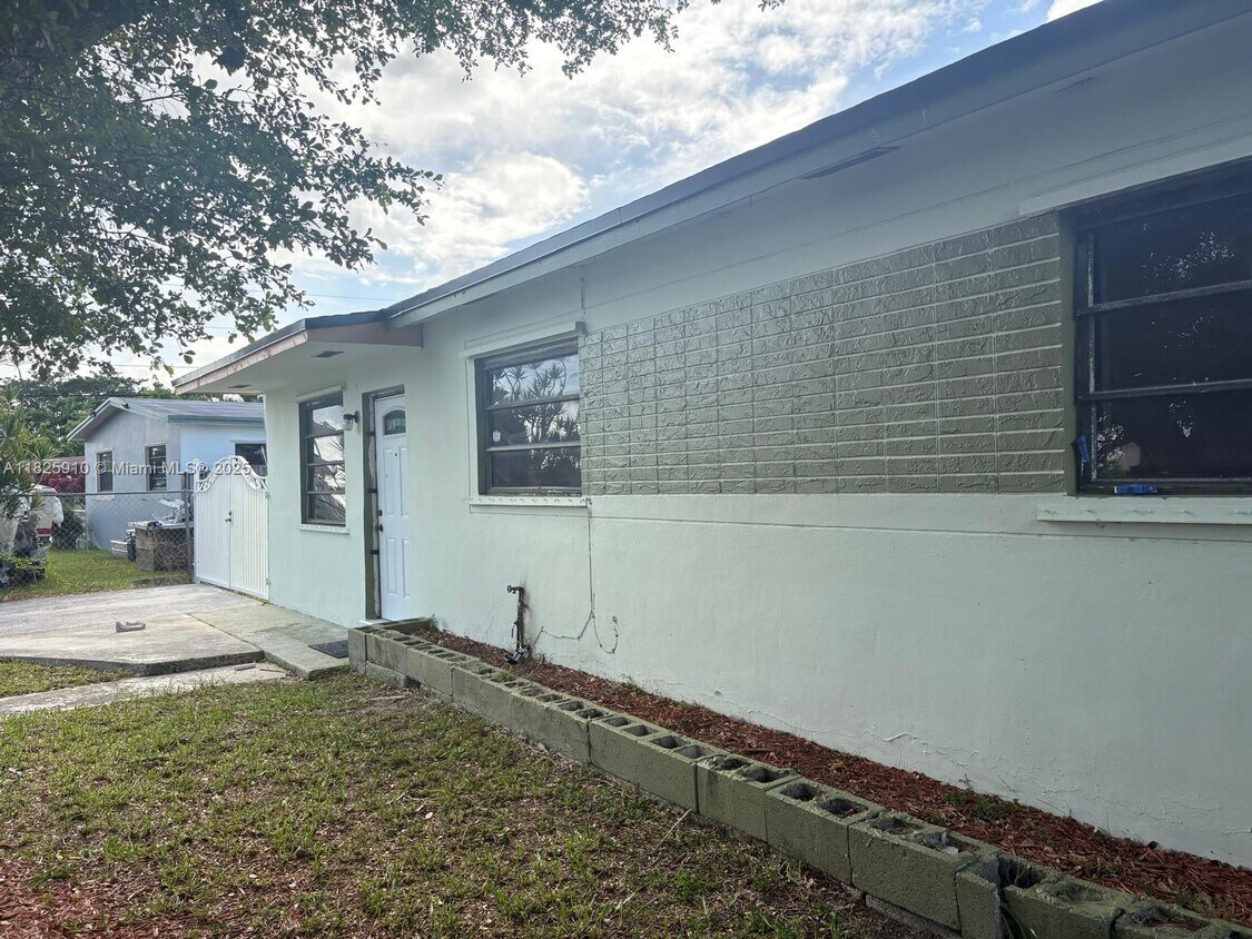 Foto principal - 10791 SW 221st St Rd