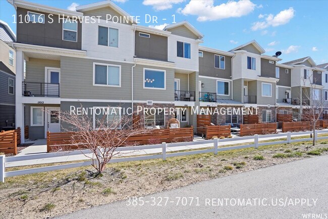 Building Photo - 11016 Harvest Pointe Dr