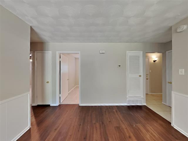 Building Photo - 200 Arnett Dr