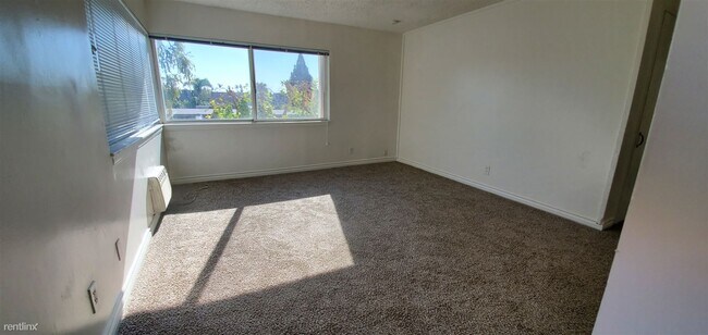 Building Photo - 212 S Kraemer Blvd