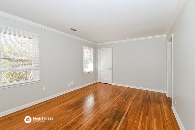 Foto del edificio - 4486 Dunn Ave