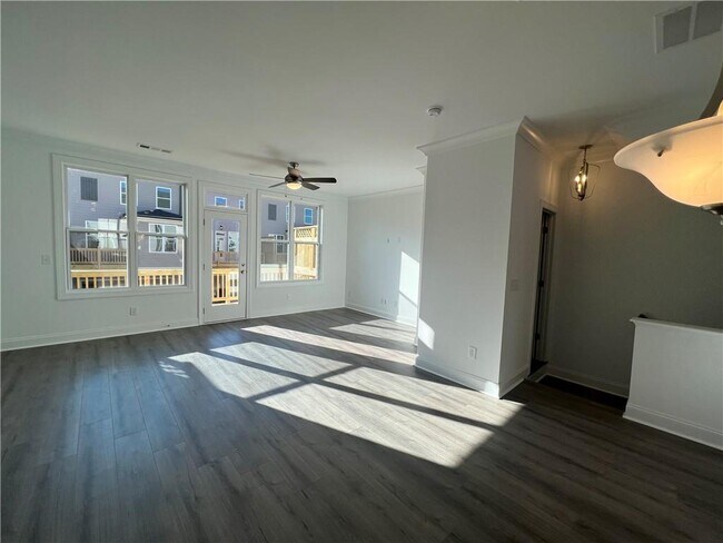 Building Photo - 4390 Sims Park Pl.