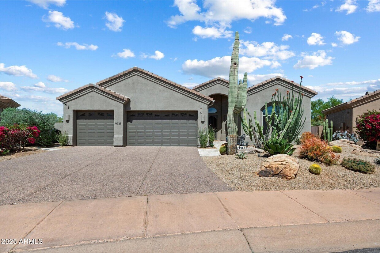 Primary Photo - 9338 E Prairie Cir