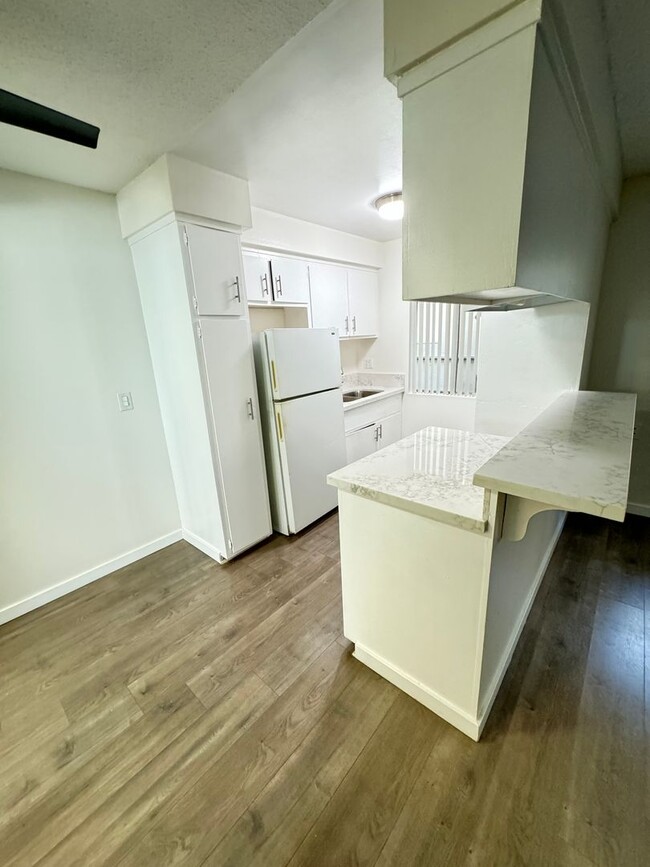 Interior Photo - Beautifully Renovated Apartment in Redondo...