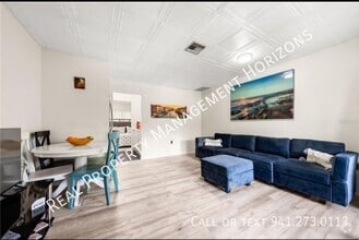 Building Photo - 3523 Longmeadow