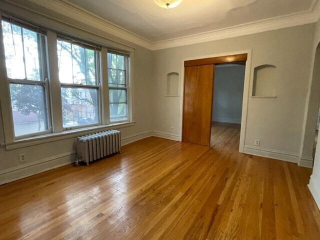 Building Photo - 2940 W Cullom Ave