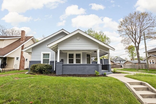 Foto del edificio - 4001 Broadway St