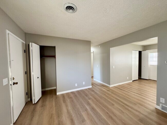 Foto del edificio - 1241 Broad Ave NW