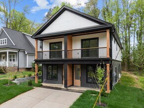 Building Photo - 6509 Lincolnville Rd