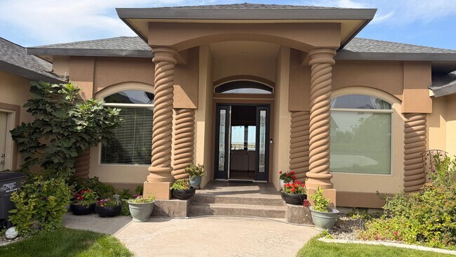 Foto del edificio - 8180 Dune Lake Rd SE