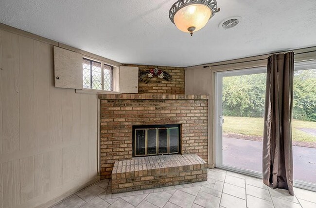 Foto del edificio - 1184 Devonport Cir