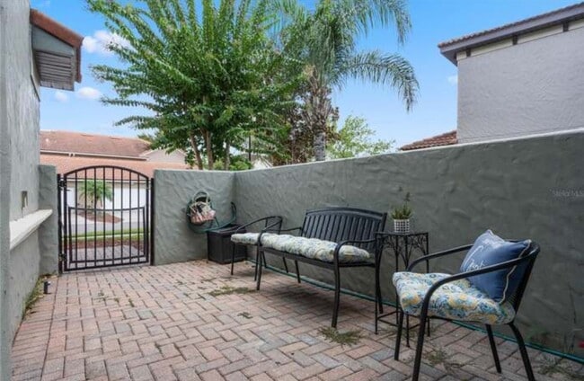 Building Photo - 3156 Via Palma Ln