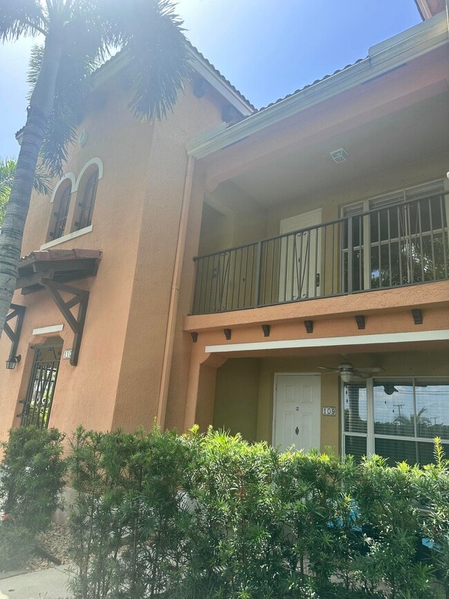 Foto del edificio - 3569 Forest Hill Blvd