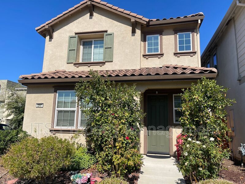 Foto principal - 3247 Gosport Way