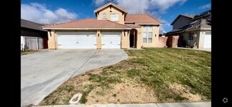 Building Photo - 2643 Summerchase Ave